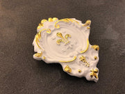 DGM54-BA White with Gold Cornice Inner Corner Motif 17×13 cm image 2